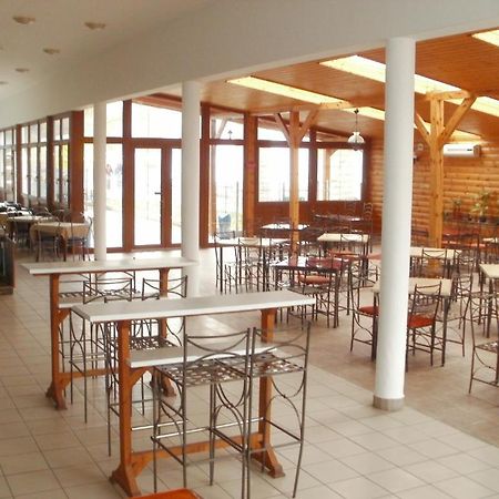 Strand Hotel Богач Екстер'єр фото